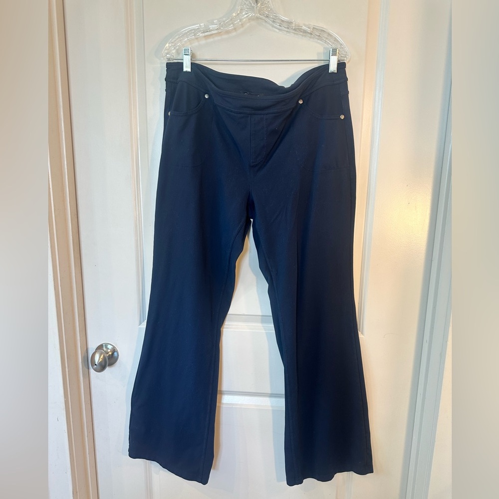 Athleta Mid Rise Knit Stretch Navy Flare Yoga Office Pants, Size XL